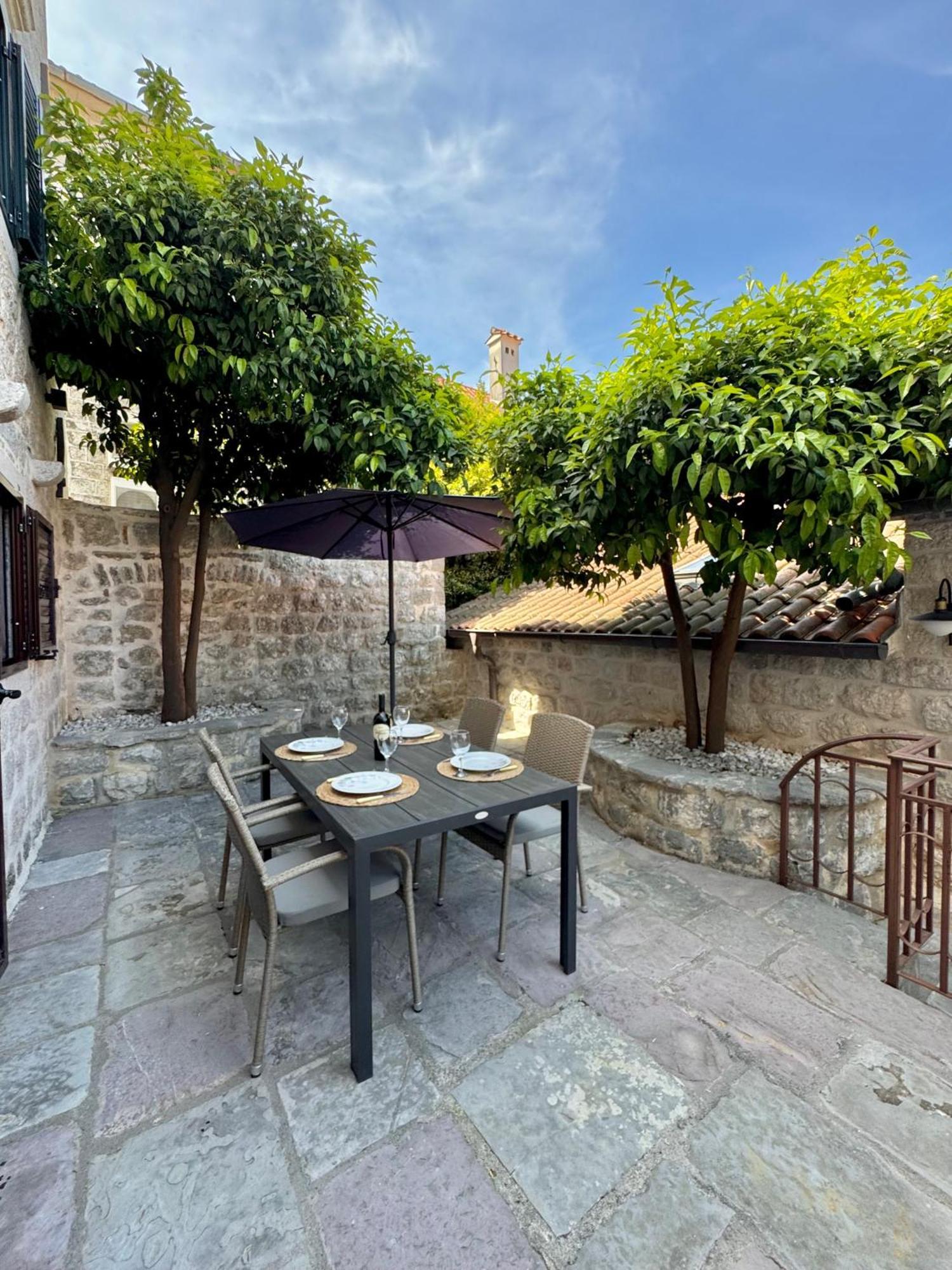 קוטור Apartments Radonicic מראה חיצוני תמונה