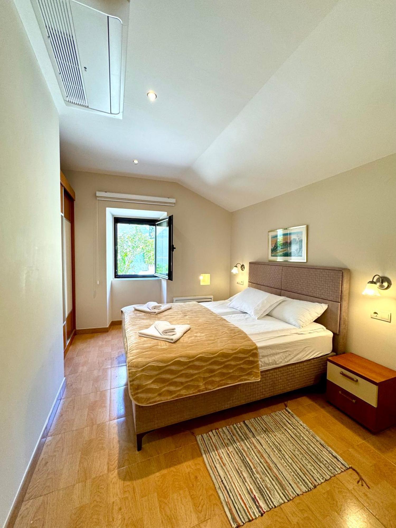 קוטור Apartments Radonicic מראה חיצוני תמונה