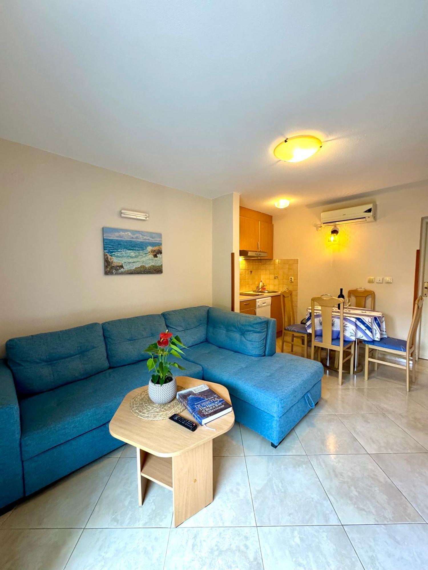 קוטור Apartments Radonicic מראה חיצוני תמונה