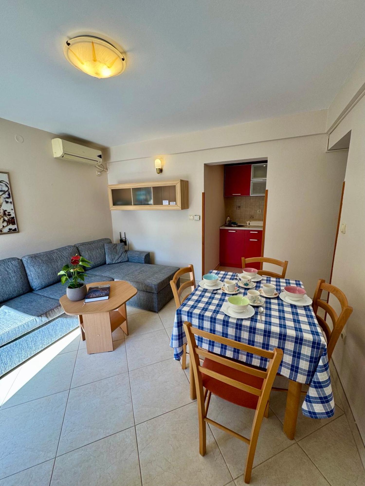 קוטור Apartments Radonicic מראה חיצוני תמונה